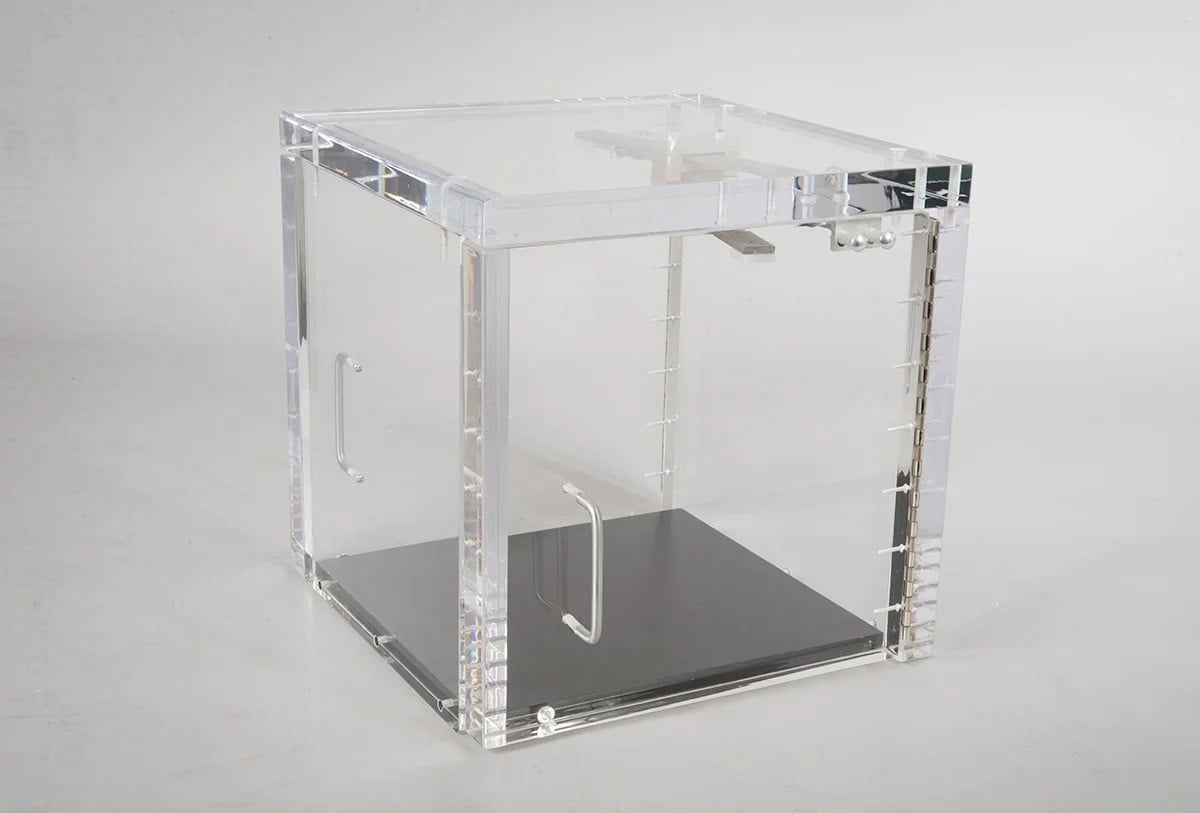 An example of a bullet-resistant package passer designed from polycarbonate sheets and built with energy efficiency and UV protection in mind