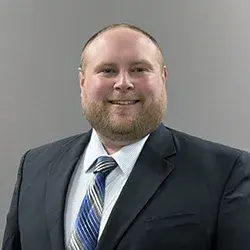 Nick Toth headshot