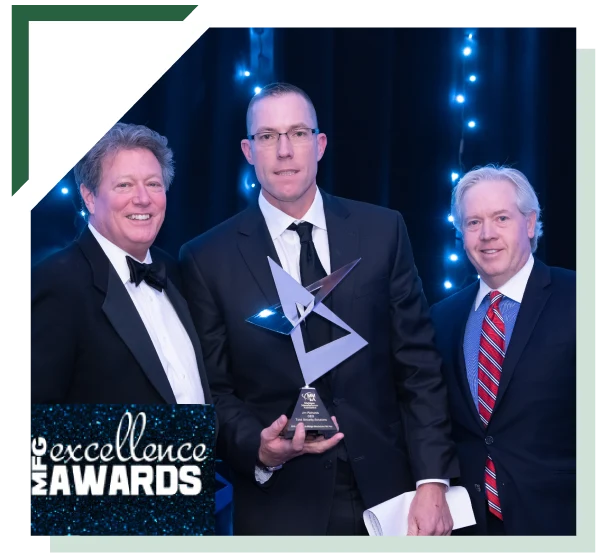 Jim Richards accepts Manufacture of the Year award